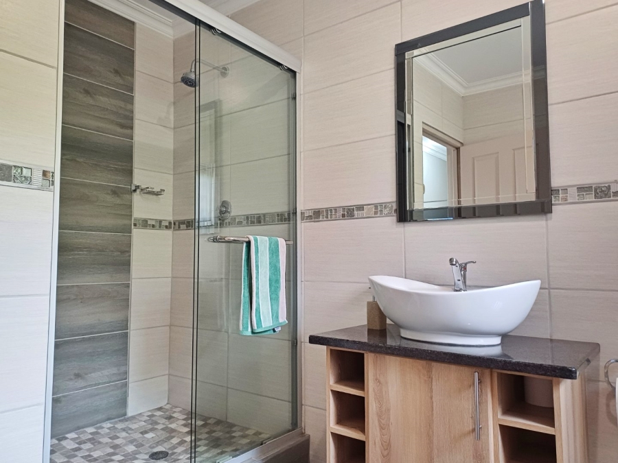 3 Bedroom Property for Sale in Reebok Western Cape
